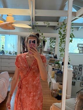 Women's Coral Leaf-Print Wrap Midi Dress